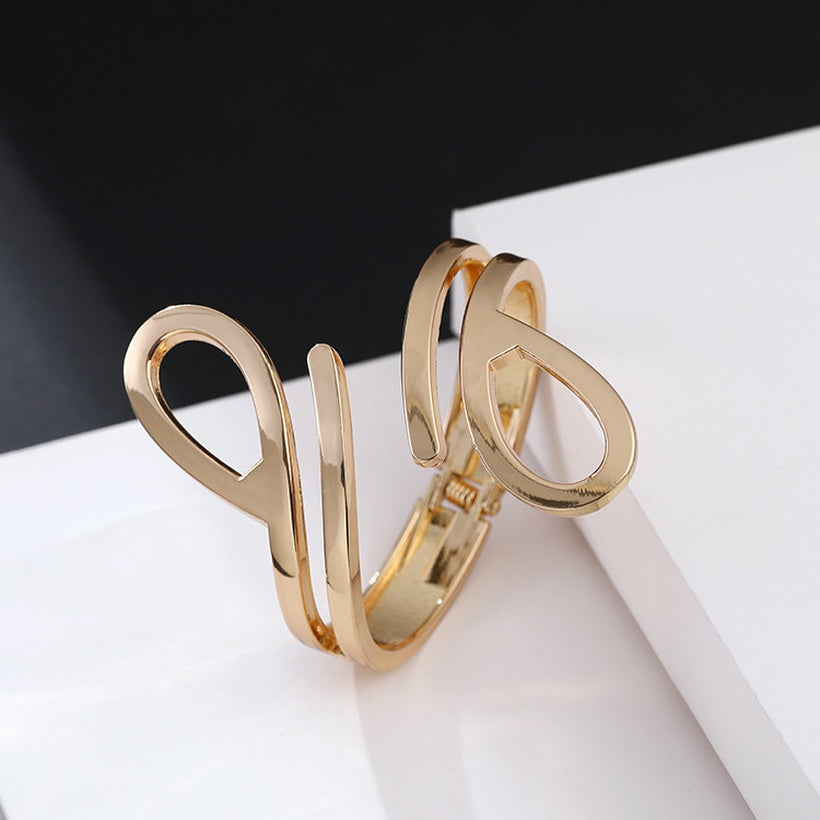 Irregular Designer Bangle